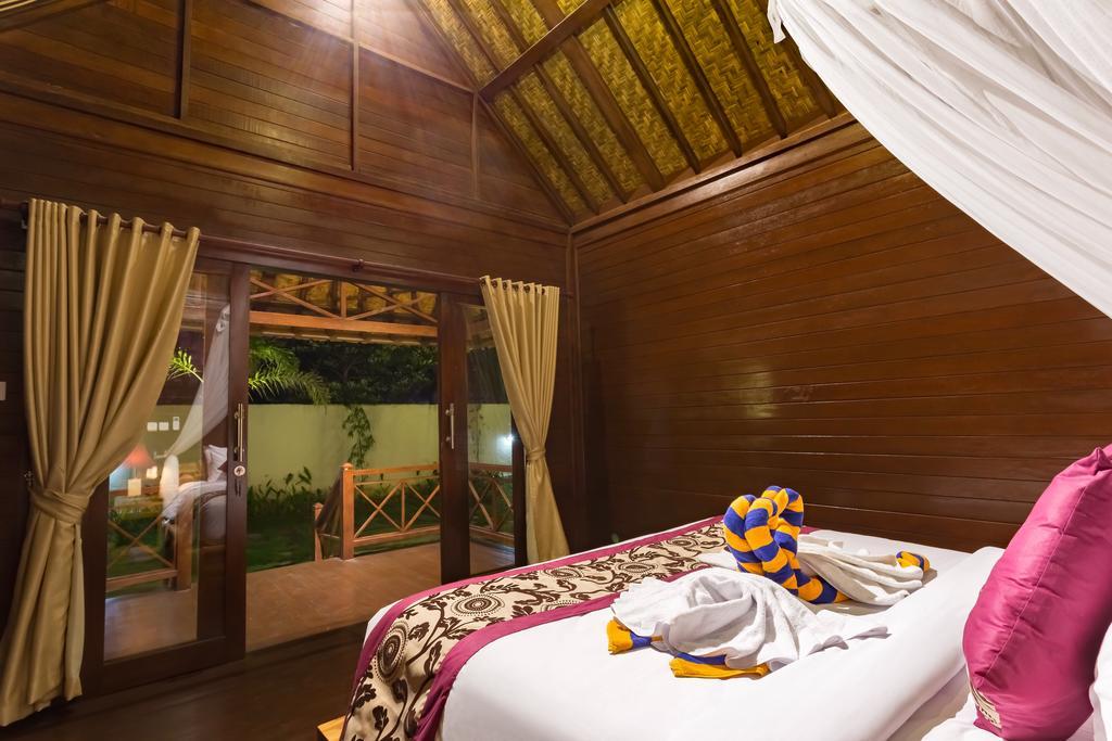 Hotel The Bridge Huts Lembongan Exterior foto